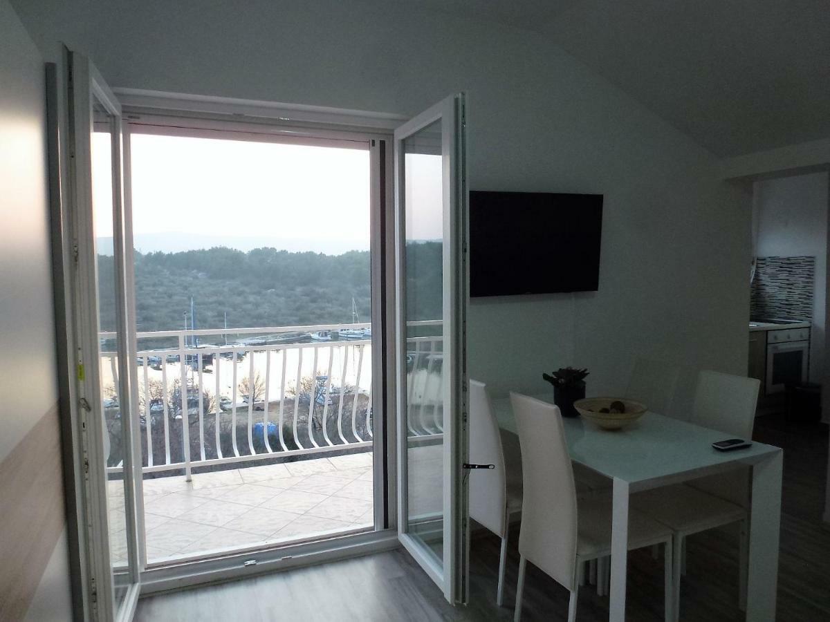 Apartmani Slavica Szybenik Zewnętrze zdjęcie